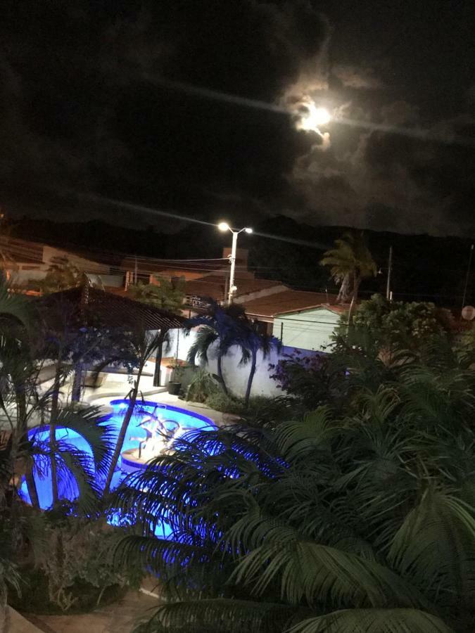 Hotel Pousada 360 Paracuru Buitenkant foto
